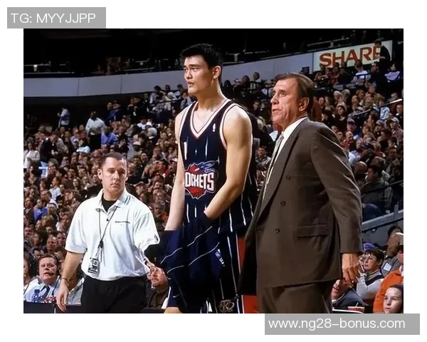 路威姚明携手共创篮球传奇故事展现中美体育文化交融之美